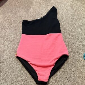 Dalai kids one piece bathing suit-NWT